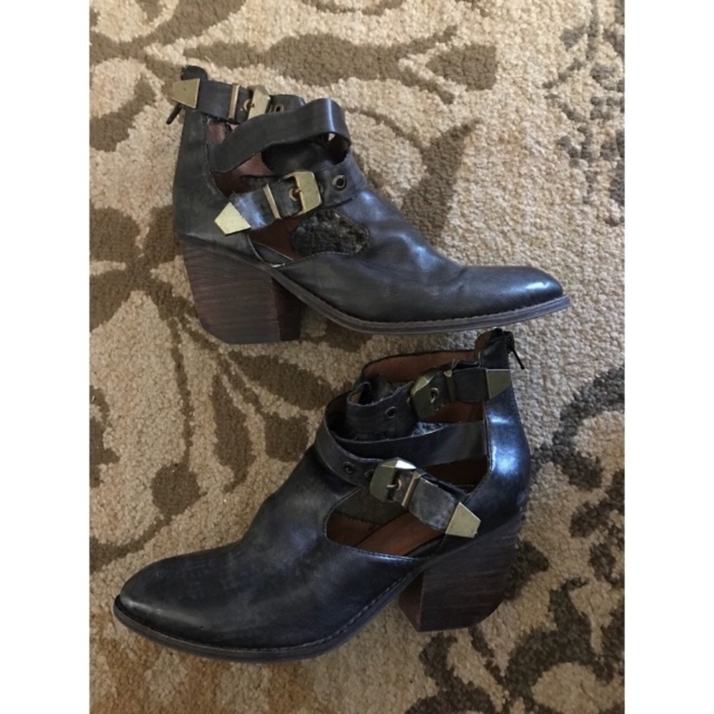 Jeffrey Campbell Everly Boot 7.5